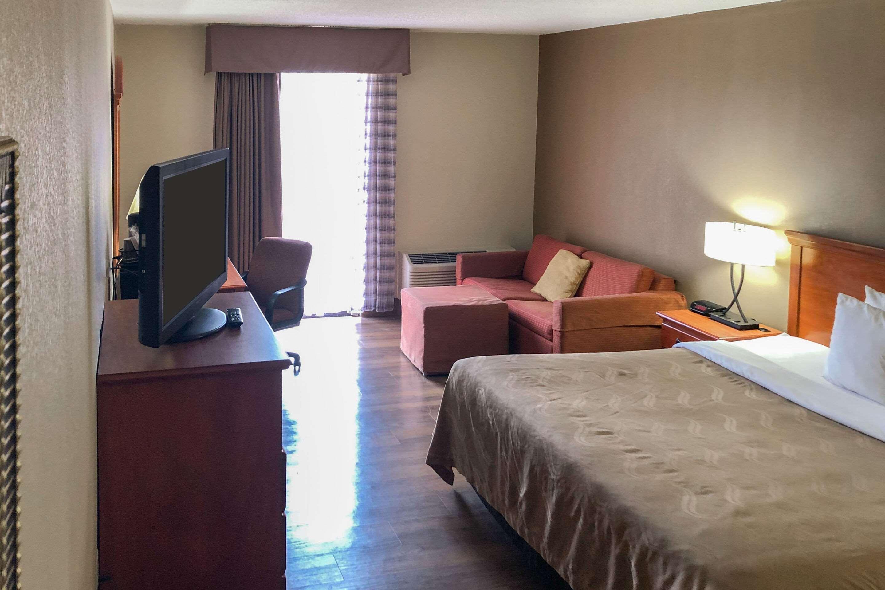 Quality Inn Near Joint Base Andrews-Washington Area Camp Springs Extérieur photo